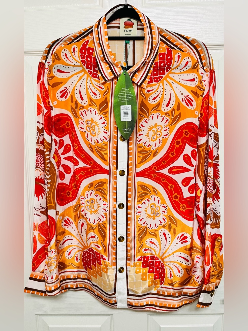 FARM Rio Women’s Long. Sleeves Button-Down Oversized Shirt,size XS . NWT